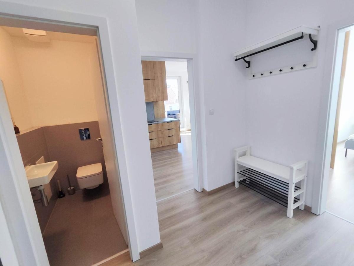 Schanz - Quietly Oriented - Private Parking - Balcony Bratislava Extérieur photo
